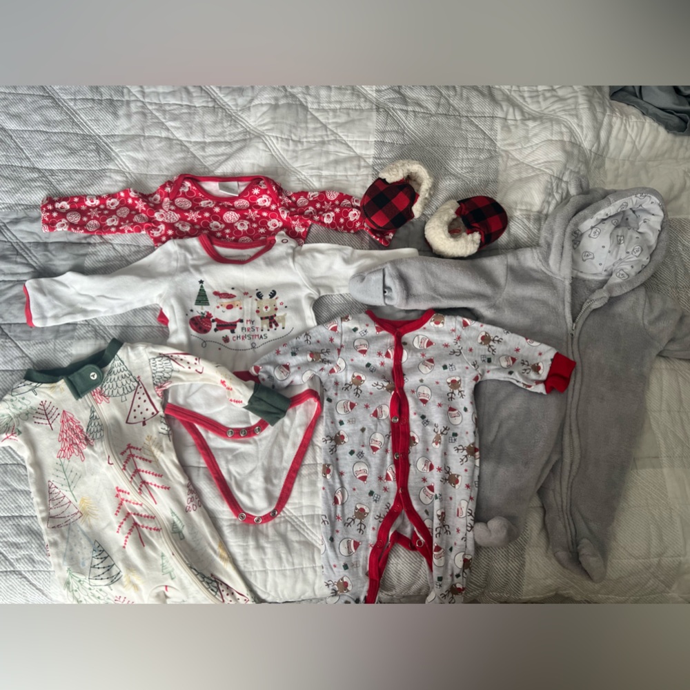 Christmas infant clothes bundle